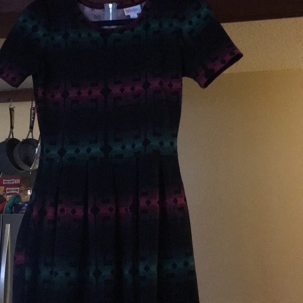 LuLaRoe Amelia - size small